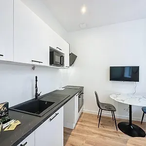 Cosy Studio, Centre Thomassin 3 Appartement